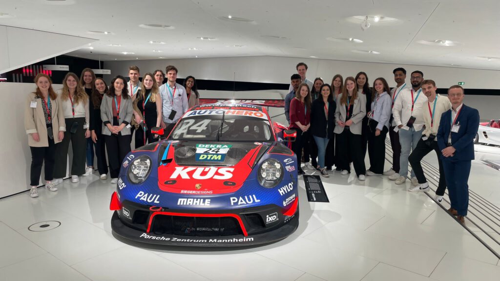 Der CEM erneut zu Gast bei Porsche – Omni-Channel Management in der Luxus-Automobilbranche